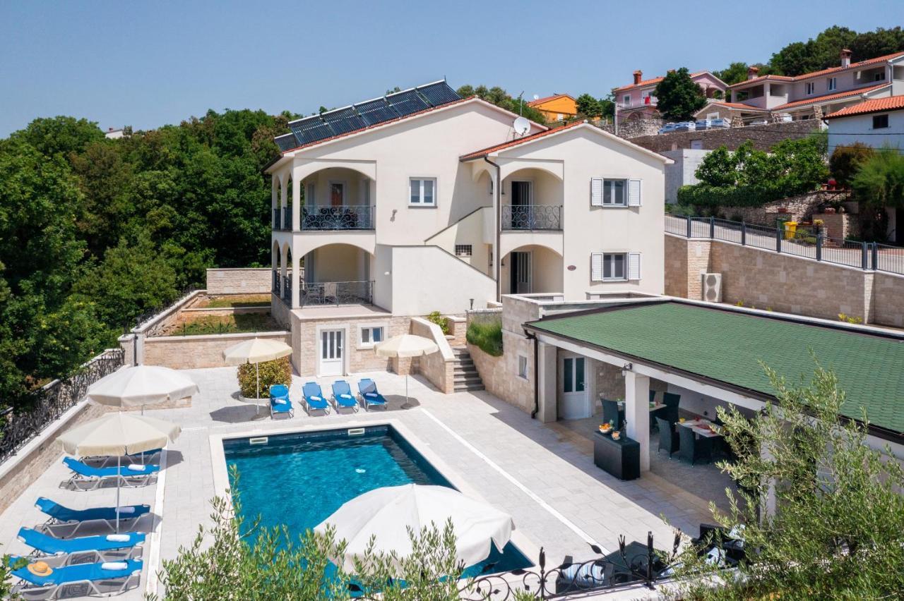 Villa Vires Labin  Zewnętrze zdjęcie